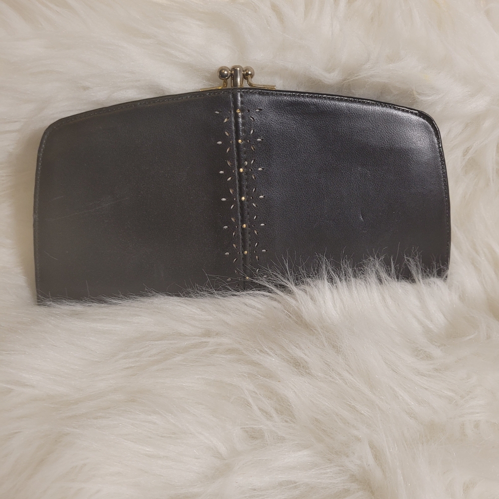 Vtg Black Baronet Kisslock Wallet